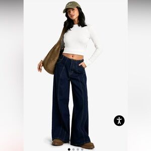 NWT Boohoo Petite Seam Detail Indigo Wide Leg Jeans